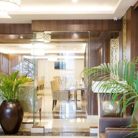 Ss Lumina Hotel Bangalore Ngoại thất bức ảnh