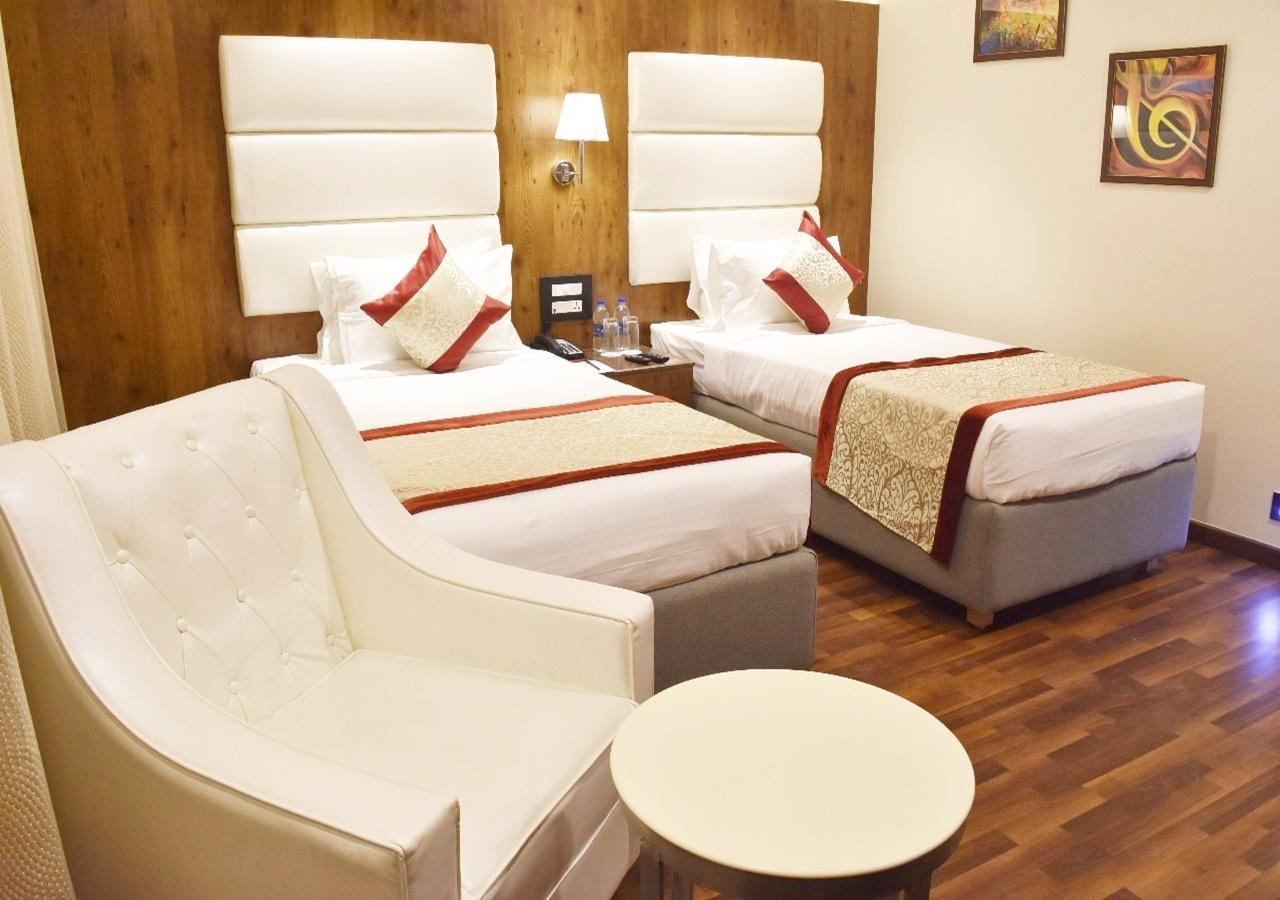 Ss Lumina Hotel Bangalore Ngoại thất bức ảnh