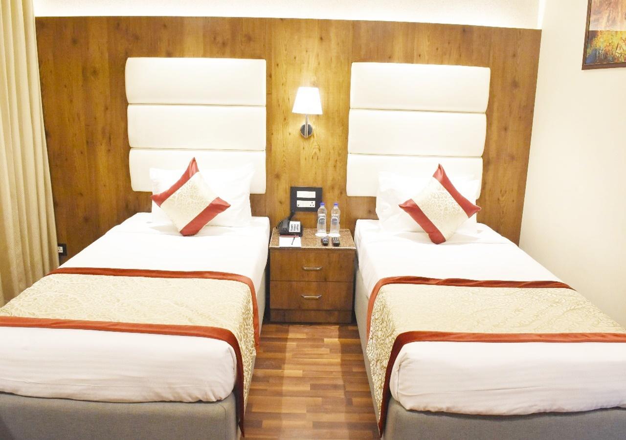 Ss Lumina Hotel Bangalore Ngoại thất bức ảnh