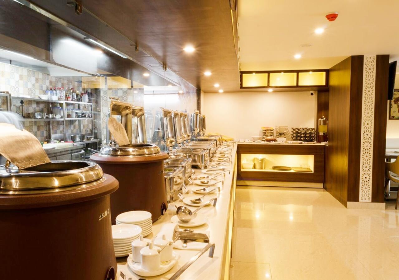 Ss Lumina Hotel Bangalore Ngoại thất bức ảnh