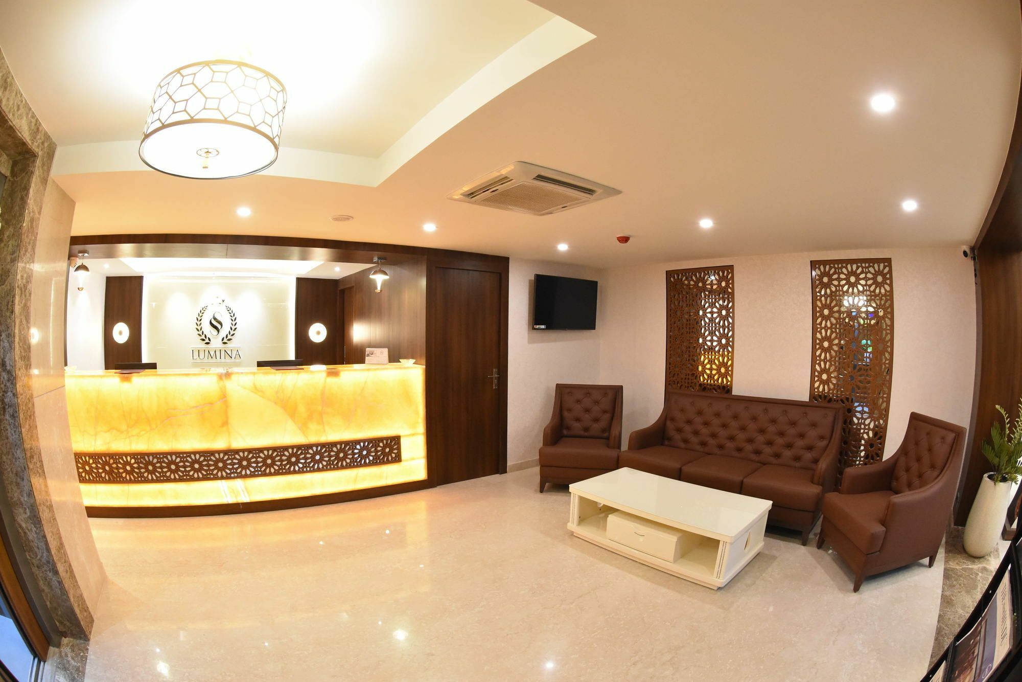 Ss Lumina Hotel Bangalore Ngoại thất bức ảnh